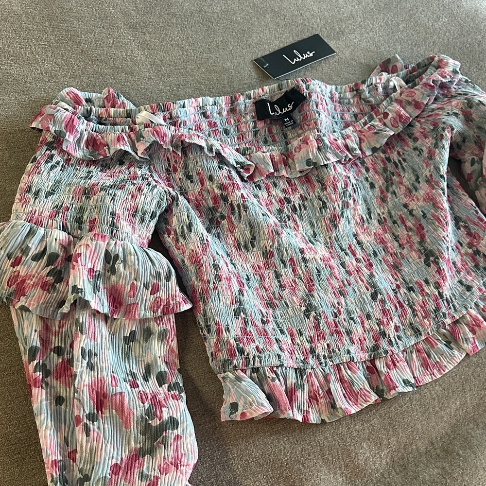 Lulu's Pink and Gray Floral Crop Top - Picture 3 of 5
